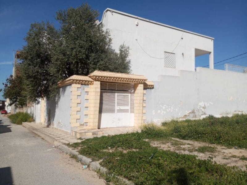 Société de construction et services de bâtiment