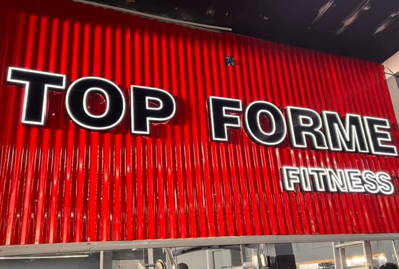 Façades et Enseignes