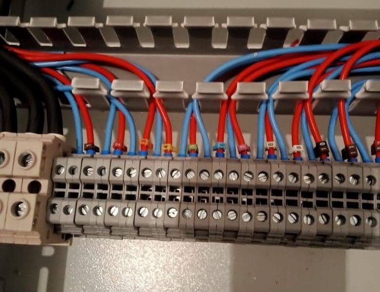 Électricité, plomberie, chauffage central