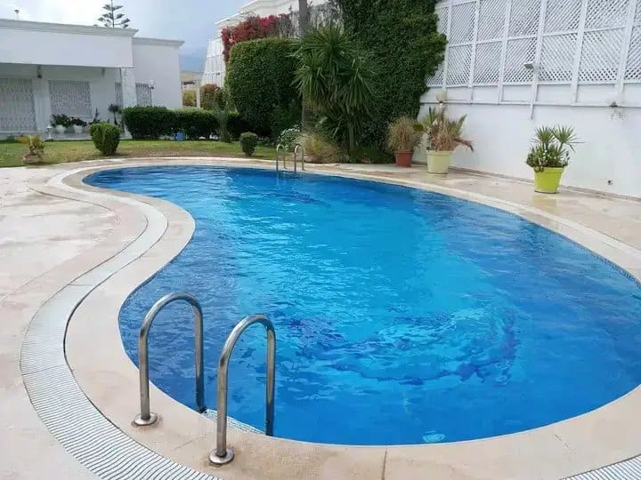 Service piscine et jacuzzi