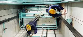 Technicien d'ascenseur