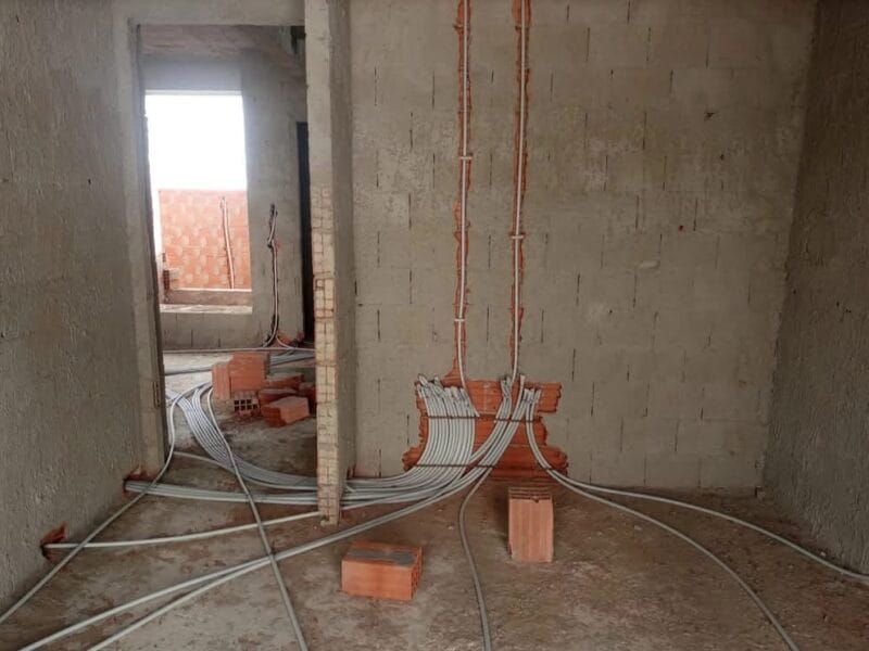 Électricien Bâtiment industriel